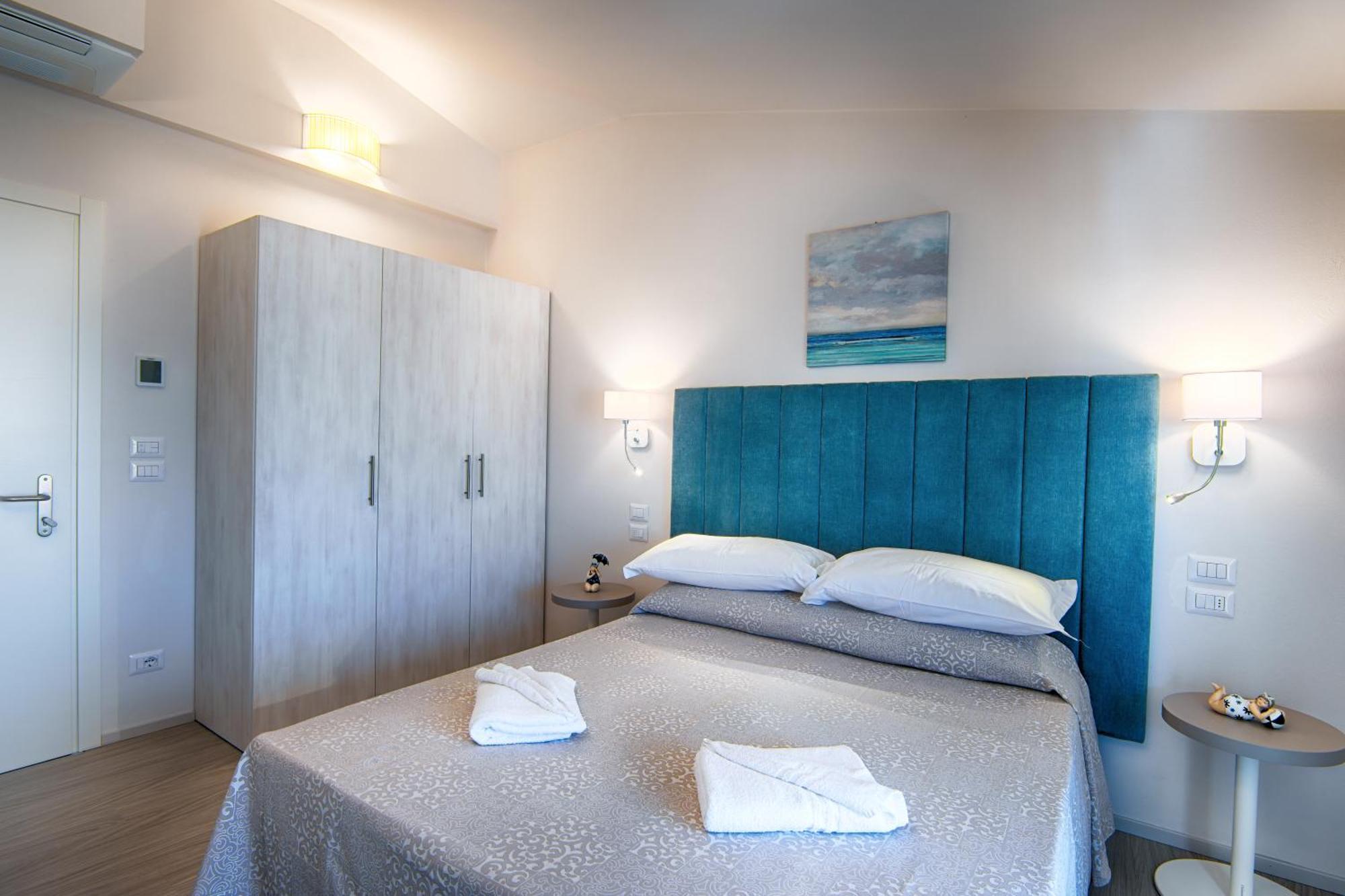 Villa Zavatta "B&B - Rooms & Apartments" Bellaria-Igea Marina Ngoại thất bức ảnh