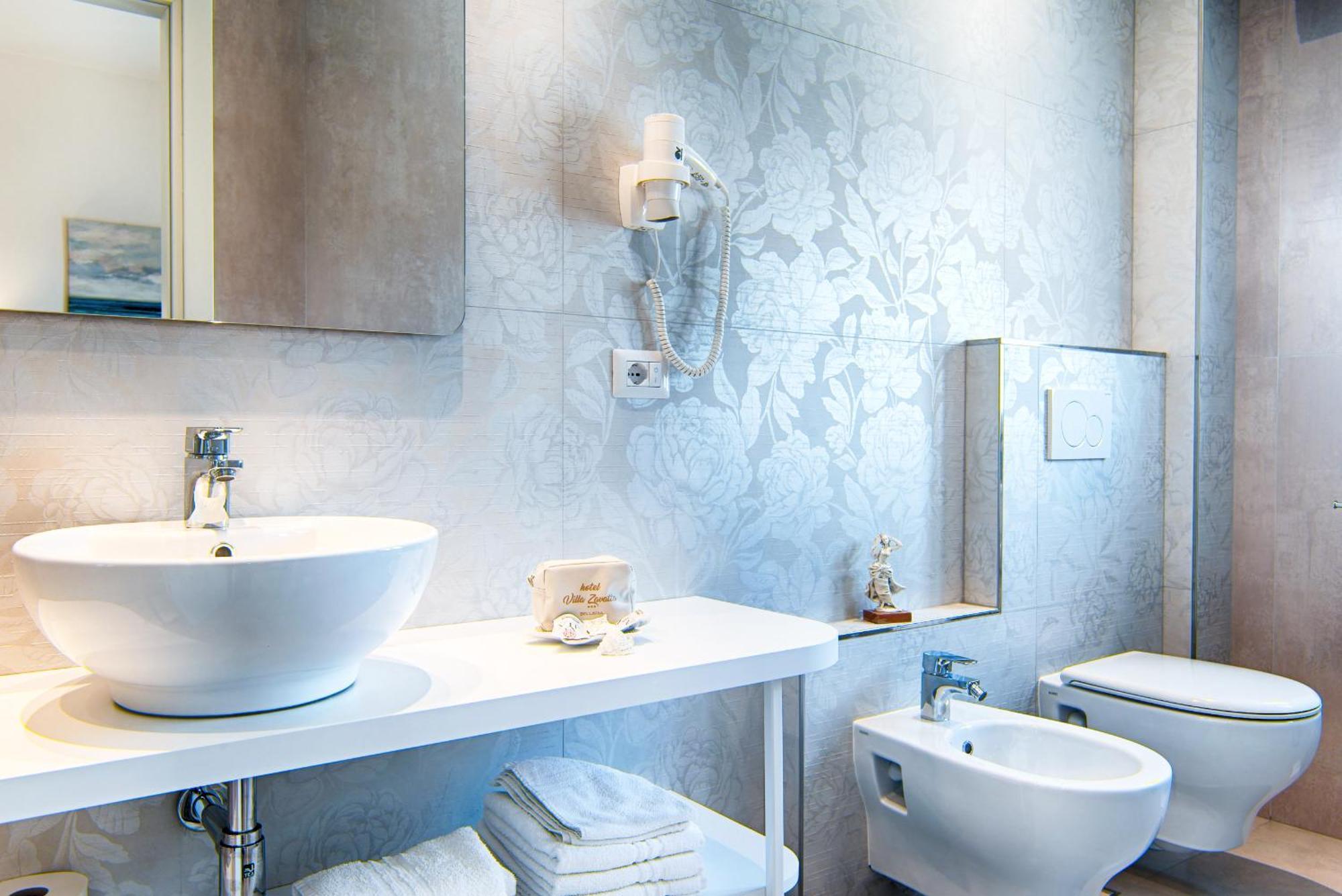 Villa Zavatta "B&B - Rooms & Apartments" Bellaria-Igea Marina Ngoại thất bức ảnh